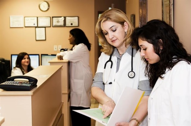 Before And After: Clinic Performance With Virtual Assistance